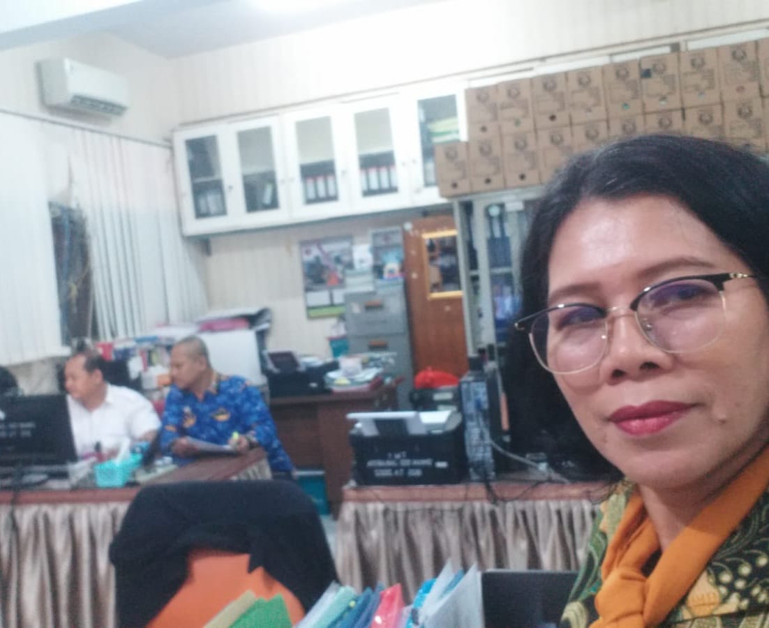 Hadir Saat Libur Semester: Kepala SMAN 109 Jakarta Pastikan Layanan Administrasi dan Pemeliharaan Lingkungan Sekolah Terlaksana